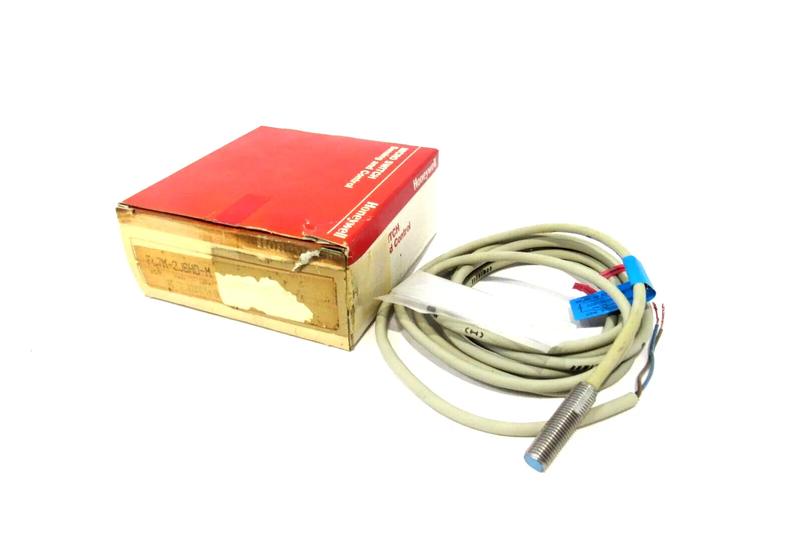 NEW HONEYWELL FL7M-2J6HD-M PROXIMITY SENSOR FL7M2J6HDM