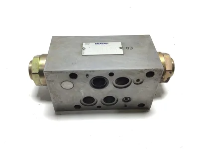 Vickers DGMPC-7-ABK-BAK-20 Hydraulic Flow Control Valve
