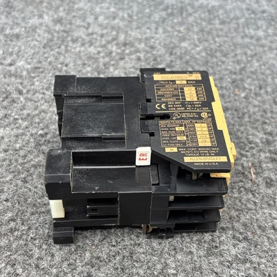 Used Allen-Bradley 100-A09N03 PLC Contactors California US | Davliegogo LLC #1708436
