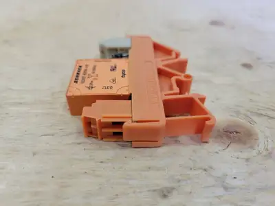 USED SCHRACK V23057-B3006-A101
