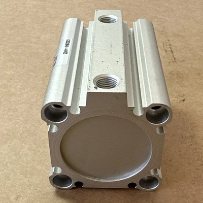 NEW SMC CDQ2B40-40DZ