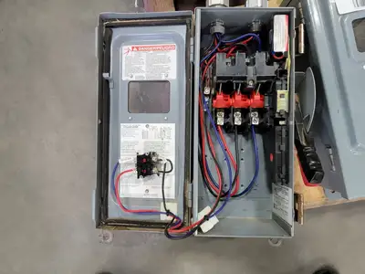 USED SQUARE D CHU361AWK