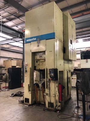 2002 KOMATSU L1C-630-3 Straight Side Single Crank Press | Universal Press & Machinery (UPM) (5)