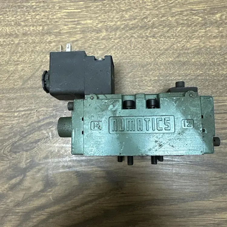 Used NUMATICS I12BA4004P00061 Solenoid Valves | Surplus Asset Holdings #1204264