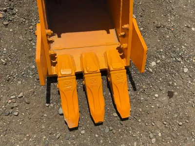 Used _UNKNOWN_ _UNKNOWN_ Multipurpose Buckets Michigan US | Miedema Asset Management Group #1311906