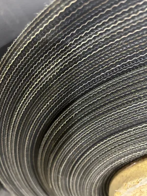 New 5 Rolls 59.5″ Textured Rubber Conveyor Belt 4mm x Approx. 700′
