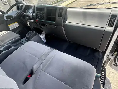 Used 2019 ISUZU NRR Box trucks Florida US | Truck and Van Outlet #1509130