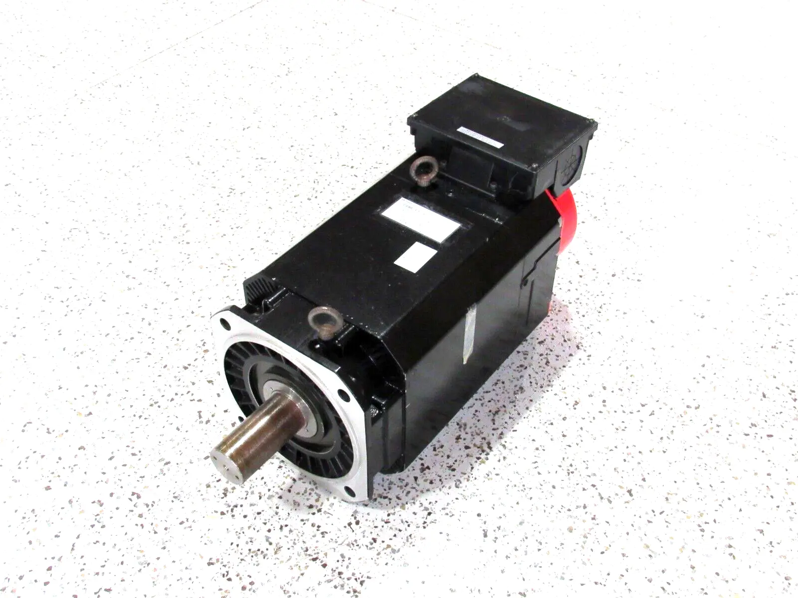 NEW GE FANUC A06B-0858-B392#3000 SERVO MOTOR A06B0858B3923000