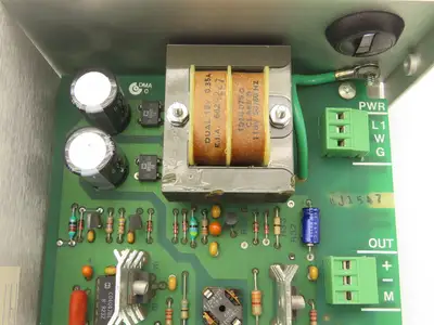 Acromag 160T-VM-I-U-1-C Transmitter 1-10VDC 4-20mA DC/10-50mA 115V Input