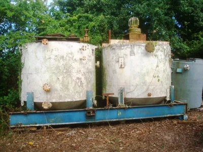 7500L S/S Vert.Enc.Mixing Tank