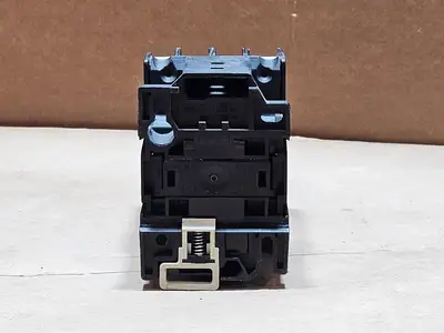 Used TELEMECANIQUE LC1D3210 Switchgears British Columbia CA | Lenmark #1438536