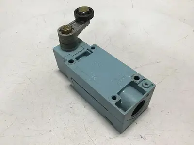USED TELEMECANIQUE XCK-J-H7