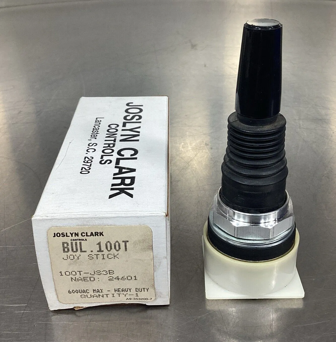 Joslyn Clark 100T-JS3B BUL.100T Joy Stick 600VAC Heavy Duty 3E-36