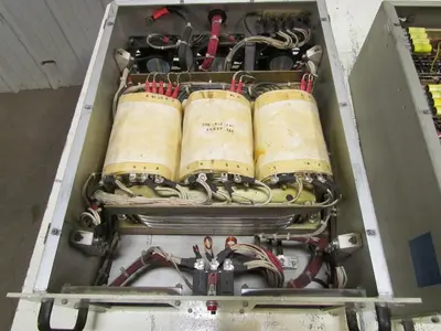 BEHLMAN ACM-6000-08V-39093 Input 277/480VAC 30 48-72Hz Output 0-135/0-270VAC 10