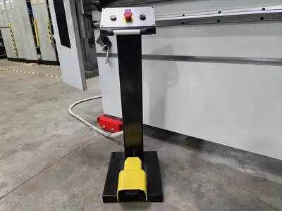 New | in-Stock 2026 MVD B220-3100 Press Brakes British Columbia CA | Lenmark #1424586