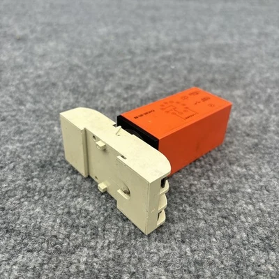 Used Carlo Gavazzi B121220 Relays & Switches California US | Davliegogo LLC #1707880
