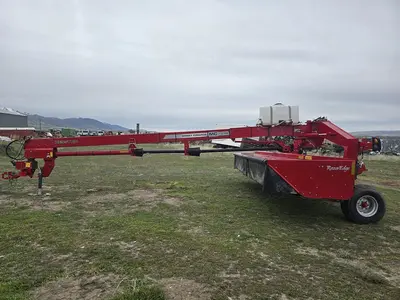 USED 2023 MASSEY FERGUSON 1316S