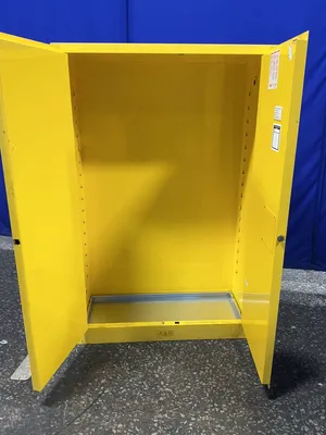 Used JUSTRITE 894500 Cabinets Ohio US | HGR 24 #1185776