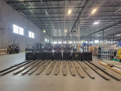 USED RAYMOND 8410