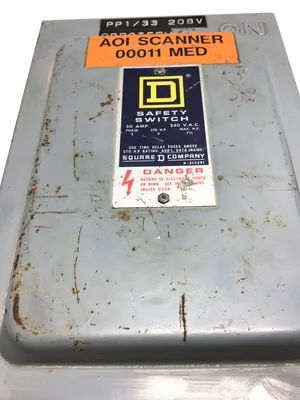 Square D H321N Heavy Duty Safety Disconnect Switch 30A 600V 3-Pole NEMA 1