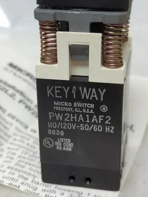 New | in-Stock HONEYWELL PW2HR1DF2DD Miscellaneous Equipment (Electrical & Power) Ohio US | Surplus Asset Holdings #1238139