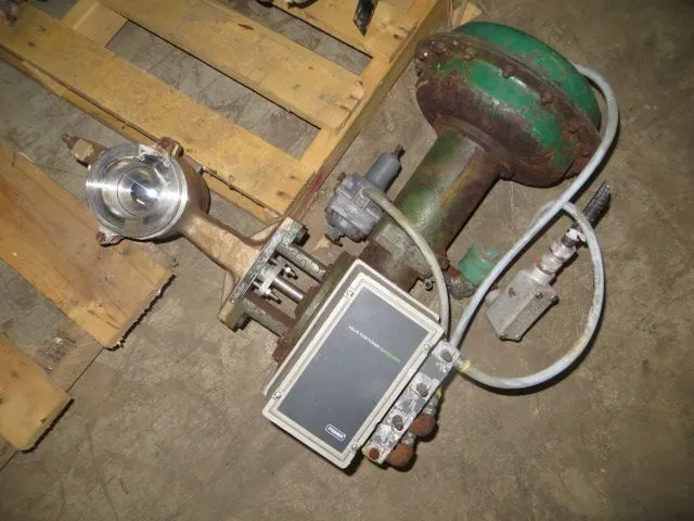 USED Fisher V100