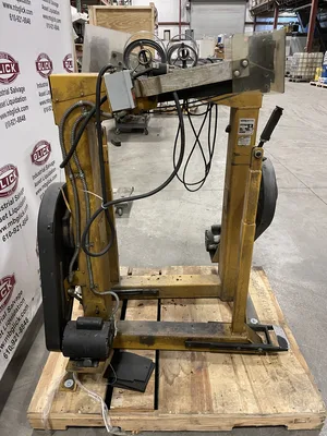 Stanley Bostitch FC95EC Electric Box Stapler / Carton Bottomer 1/4HP 115V