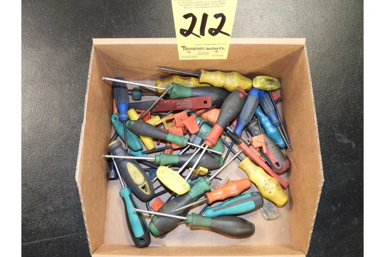 Used _UNKNOWN_ _UNKNOWN_ Screw Drivers Ohio US | Thompson Auctioneers #1515946