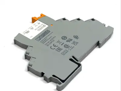 New | in-Stock Phoenix Contact Relay Module 24VDC SPDT DIN Rail 2903370 Relays & Switches Michigan US | Maverick Industrial Sales #1402284