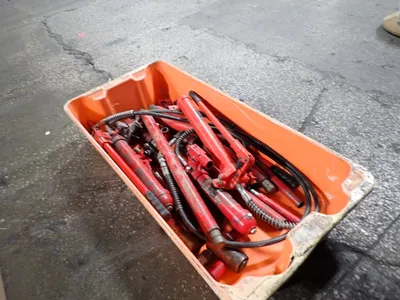10 Tons Pumps
