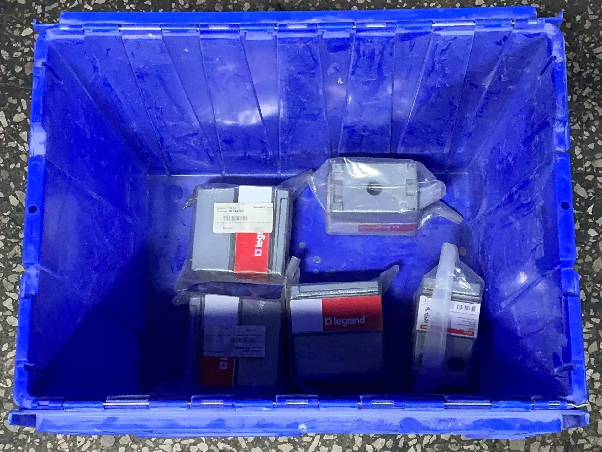 Used LEGRAND 20971 Electrical Boxes Ohio US | HGR 24 #1443186