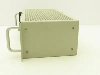 Siemens D220,380.G24/20WG Power Supply Module 20 Amps
