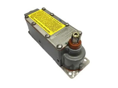 Namco Controls EA750 80000 Snap-Lock Limit Switch BENT SHAFT - For parts or not working
