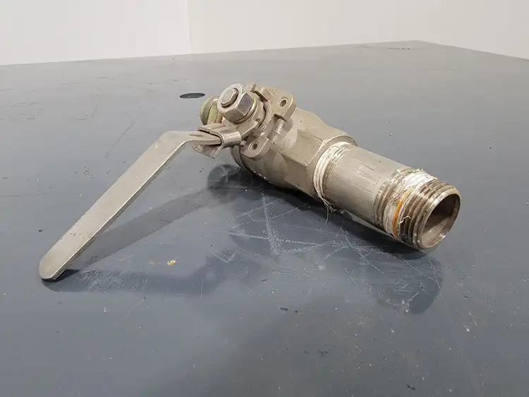 Used LENMARK INDUSTRIES CF8M Valves/Fittings British Columbia CA | Lenmark #258444