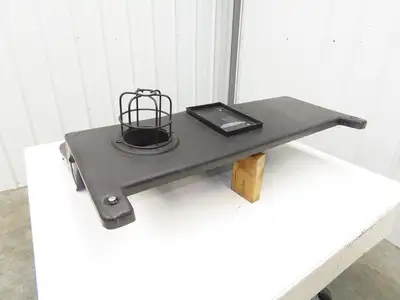 Yale Hood Plastic Cover Removed From 0S030ECN24TE089 Order Picker Forklift
