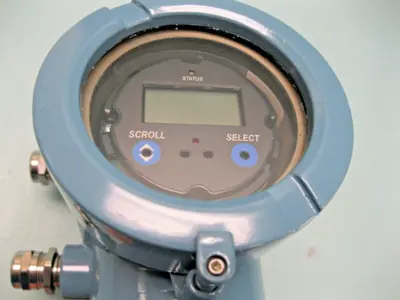 USED Micromotion 2700 C12 DB AEZCZ
