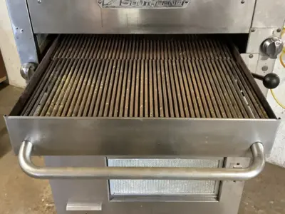 152-0823 Southbend 171 Steak Broiler