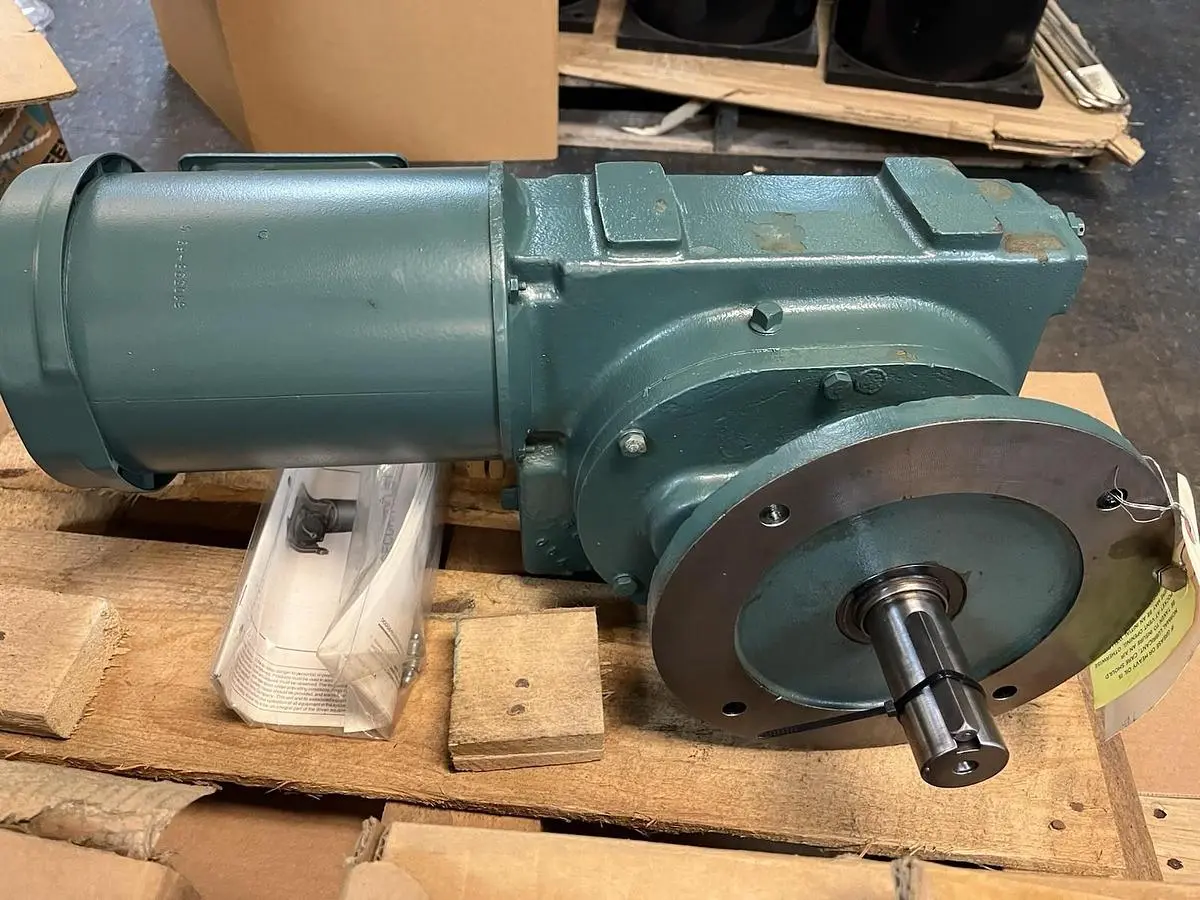 New | in-Stock RELIANCE 07916724G4 Speed Reducers | Surplus Asset Holdings #1204438