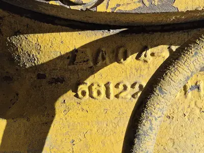 USED KOMATSU 561-22-62713