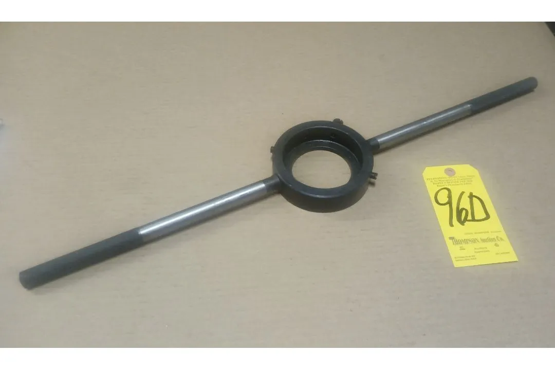 Used _UNKNOWN_ _UNKNOWN_ Handles & Knobs Ohio US | Thompson Auctioneers #1547422