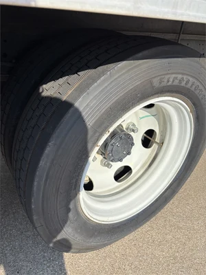 Used 2018 ISUZU VAN BODY TRUCK - DIESEL (2018) Box trucks Texas US | MachineryMax #1488266