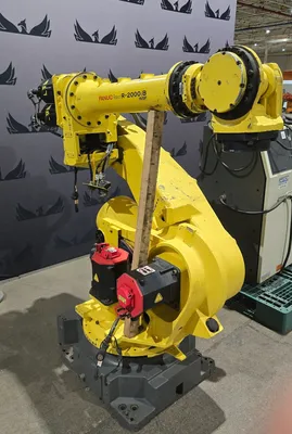 USED 2010 FANUC R-2000IB/165F