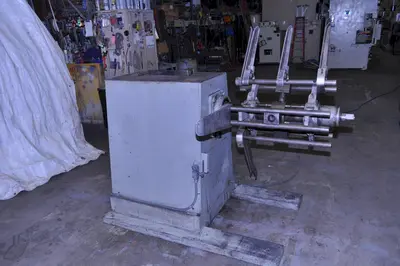 6000 LB X 29" JACO UNCOILER