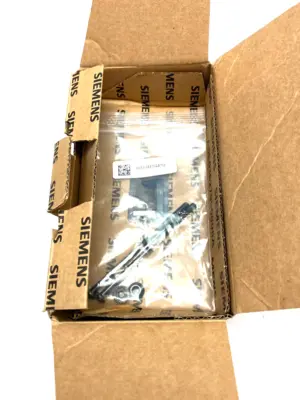 USED SIEMENS LOW-VOLTAGE MOLDED CASE CIRCUIT BREAKER CLASS S BREAK