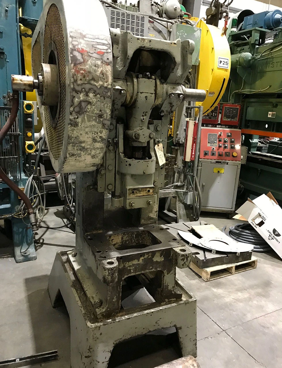 USED MINSTER B1-32