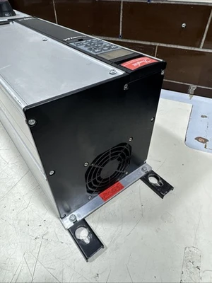 USED Danfoss VLT6016 GT4CN1STR0DLF00A00C0