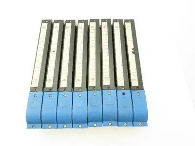 Allen Bradley 1778-OAA Pivot Arm AC Output Assembly Broken Plastic Lot Of 8