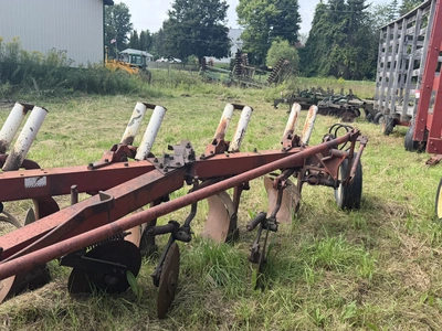 Used _UNKNOWN_ _UNKNOWN_ Moldboard Plows Michigan US | Miedema Asset Management Group #1443263