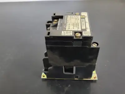 USED SQUARE D 8536SCO3V02S