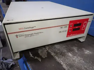 Used MICRO TYPING SYSTEMS INC 515060 Lab Centrifuges Ohio US | HGR 24 #755041